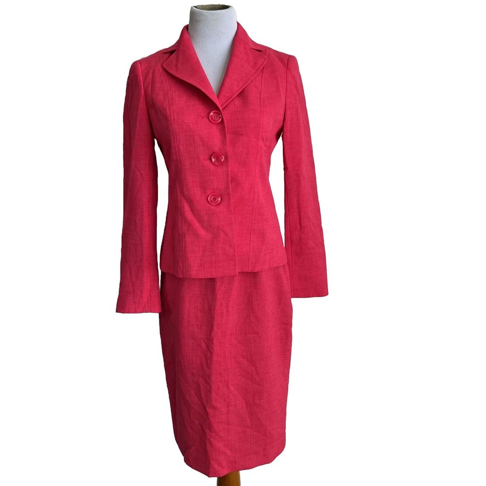 Evan Picone Women's Skirt Suit Set Size 4 Hot Pink